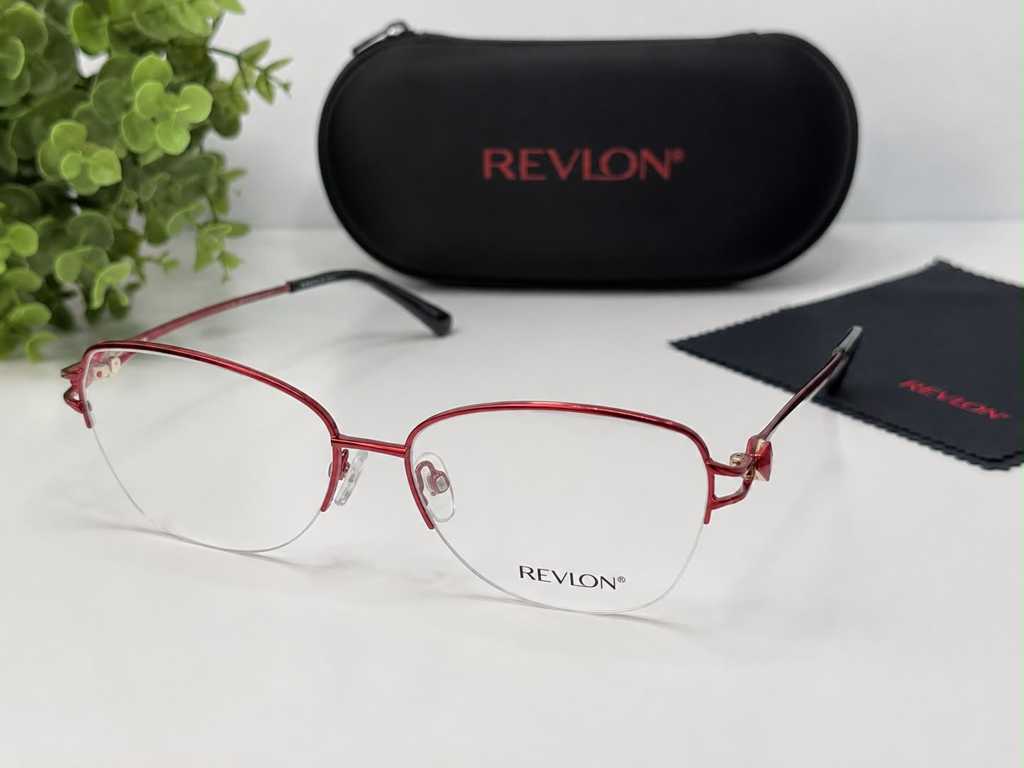 Revlon RV1821 06